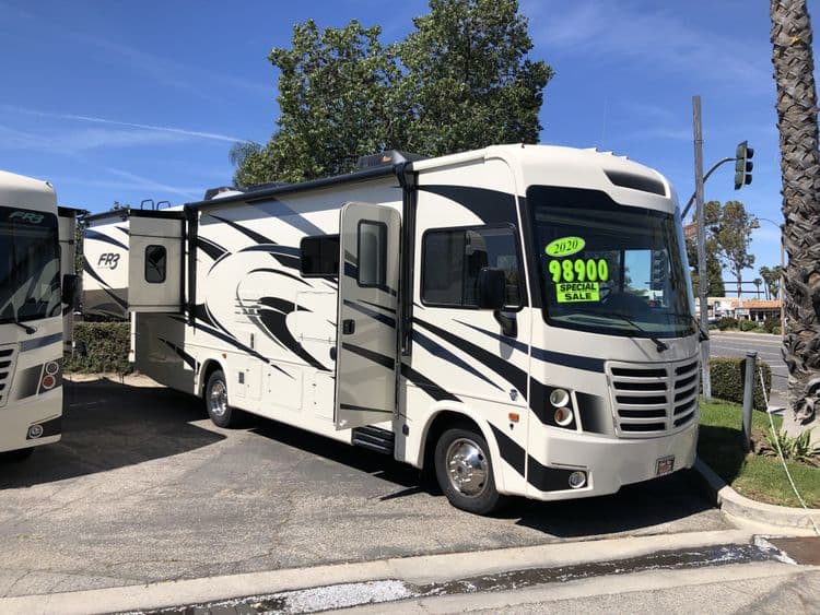 Why Unsold Campers Are Becoming a Hidden Goldmine for Smart Buyers