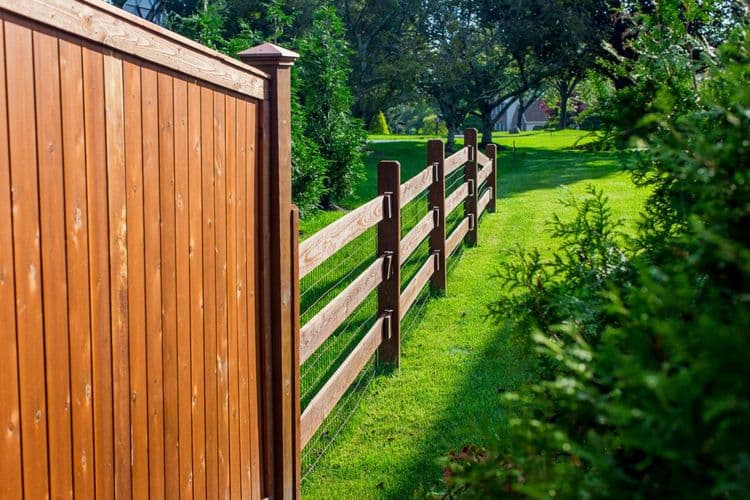 The Latest 7 Backyard Fence Trends That Will Leave You Inspired