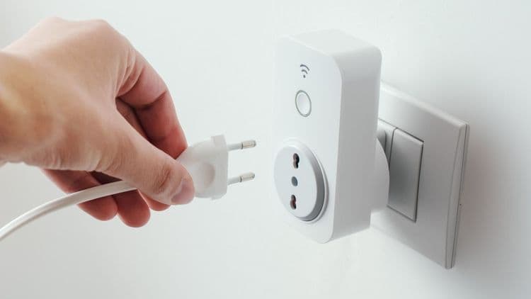 5 Smart Plug Hacks That Could Help Lower Your Energy Bills