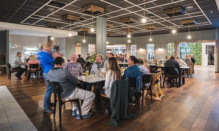 Top-Rated Local Dining Spots: Where to Eat Like a Local